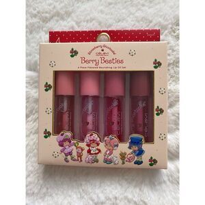 Set Of 4 Celavi X Strawberry Shortcake Berry Besties Lip Oil SET Peach Raspberry
